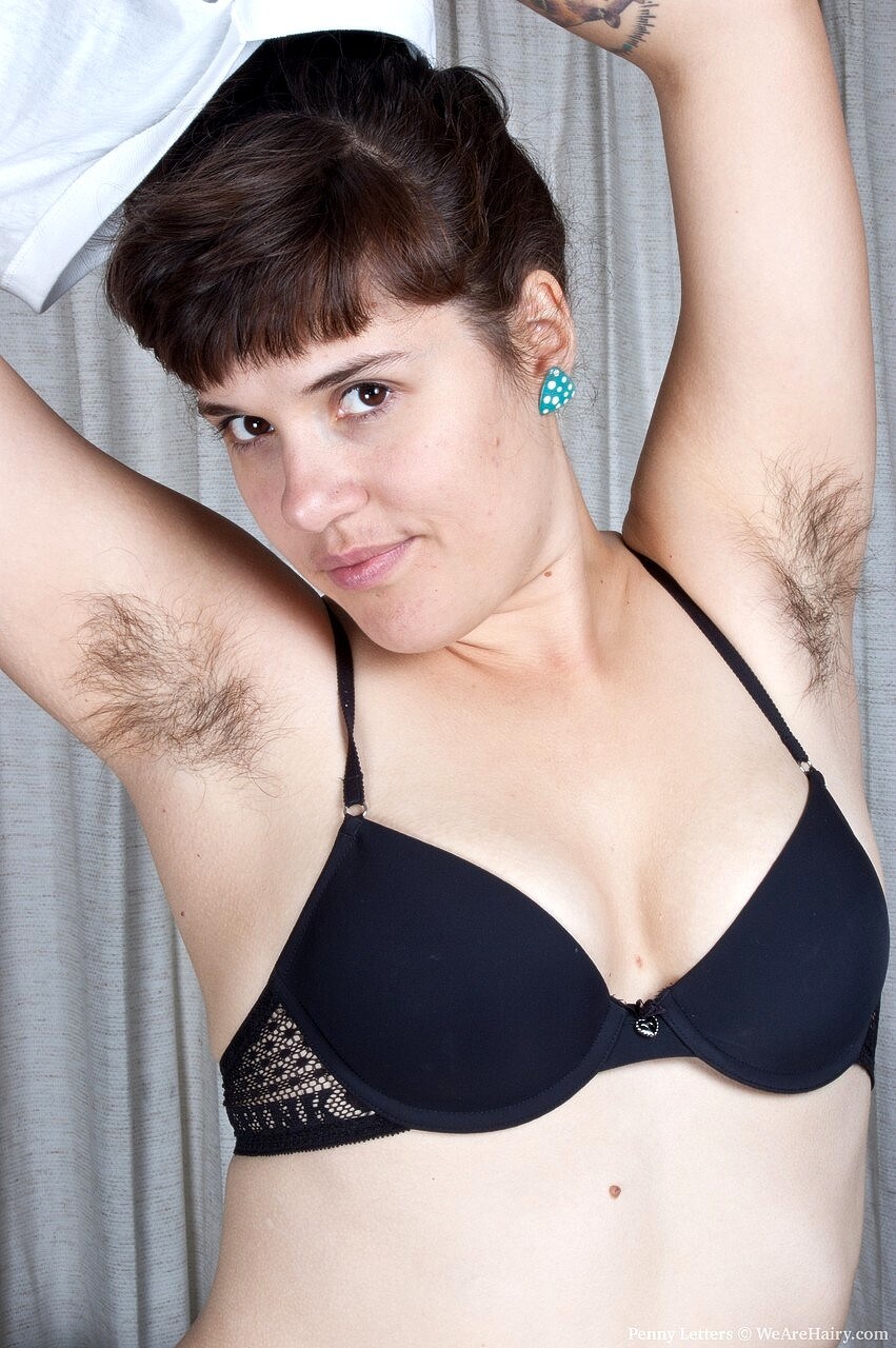 Mädchen mit haarigen Fotzen