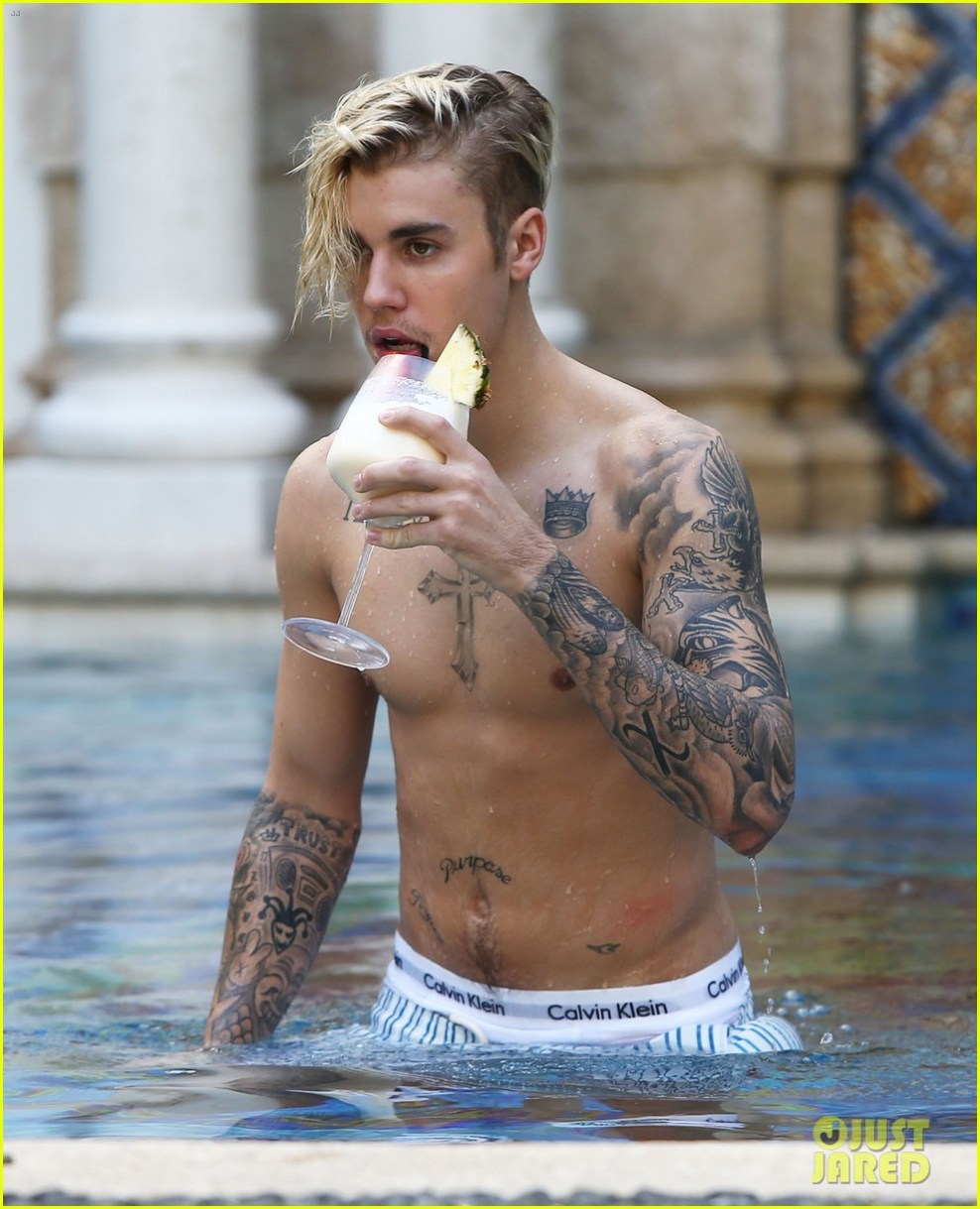 Nackter Justin Bieber nackter Penis